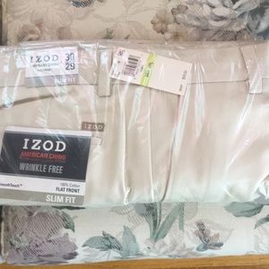 IZOD American chino pants